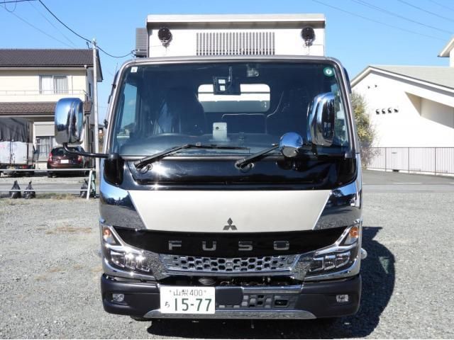 MITSUBISHI CANTER 2022