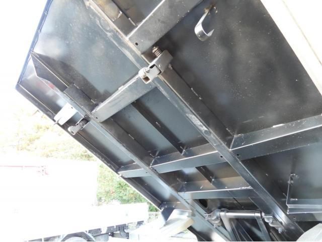 MITSUBISHI CANTER 2022