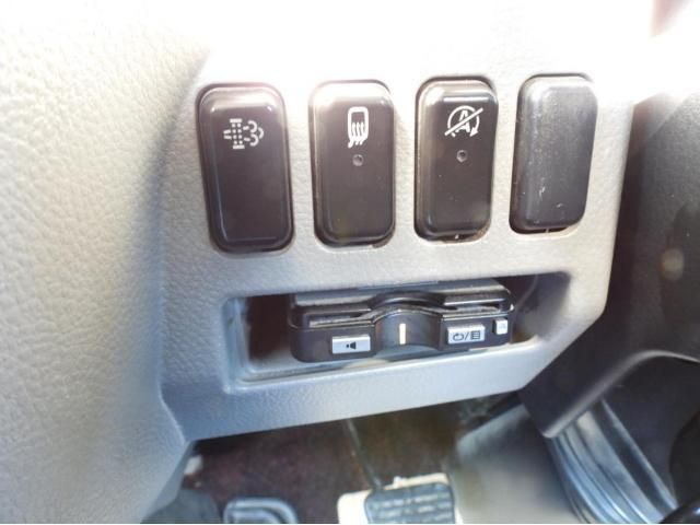 MITSUBISHI CANTER 2022