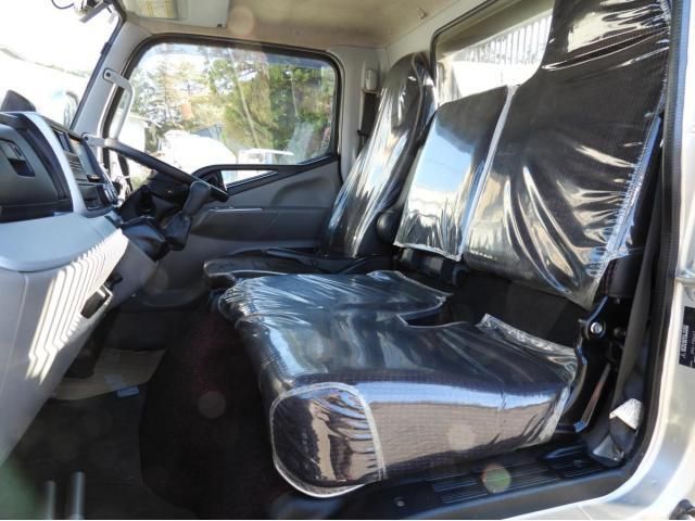 MITSUBISHI CANTER 2022