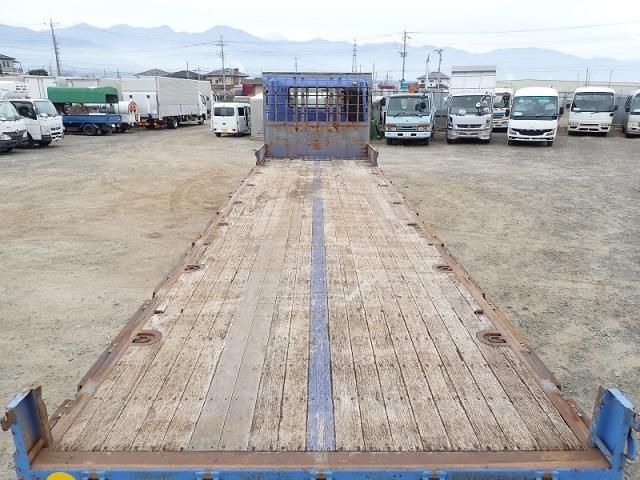 MITSUBISHI FUSOU SUPER GREAT 2013