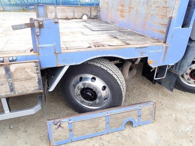 MITSUBISHI FUSOU SUPER GREAT 2013