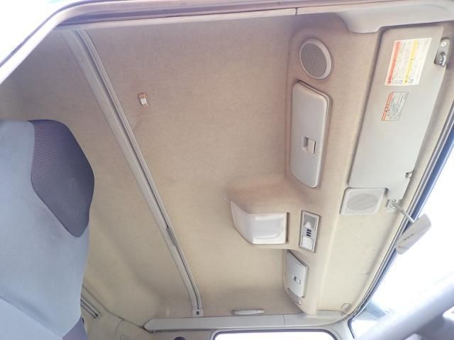 MITSUBISHI FUSOU SUPER GREAT 2013