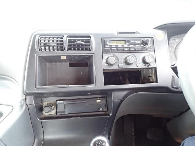 MITSUBISHI FUSOU SUPER GREAT 2013