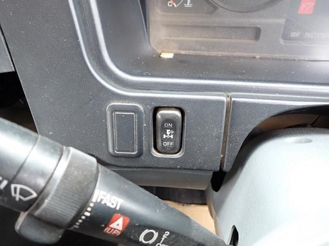 MITSUBISHI FUSOU SUPER GREAT 2013