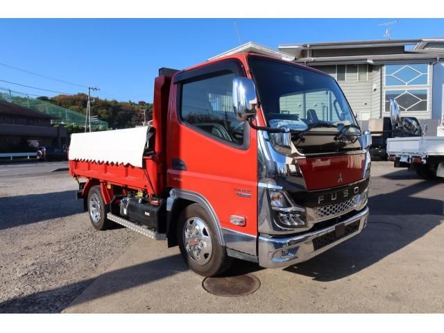 MITSUBISHI CANTER 2022