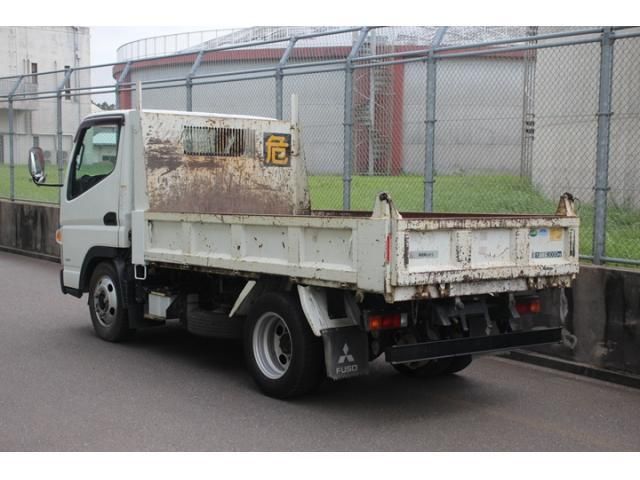 MITSUBISHI CANTER 2016