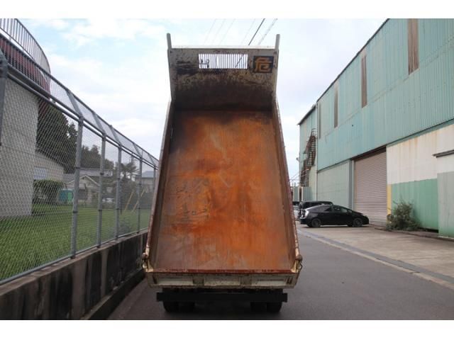 MITSUBISHI CANTER 2016