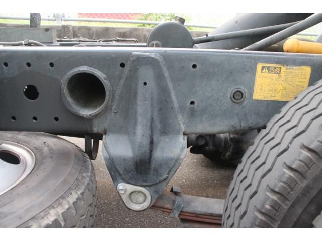 MITSUBISHI CANTER 2016