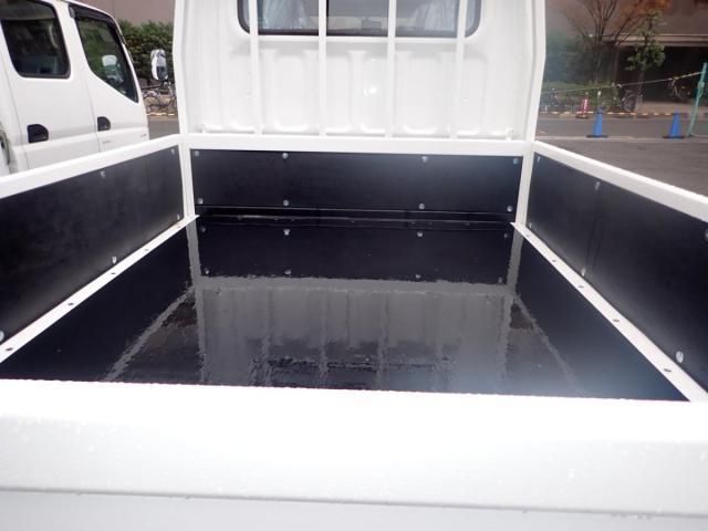 MITSUBISHI CANTER 2025