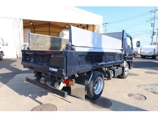 MITSUBISHI CANTER 2019