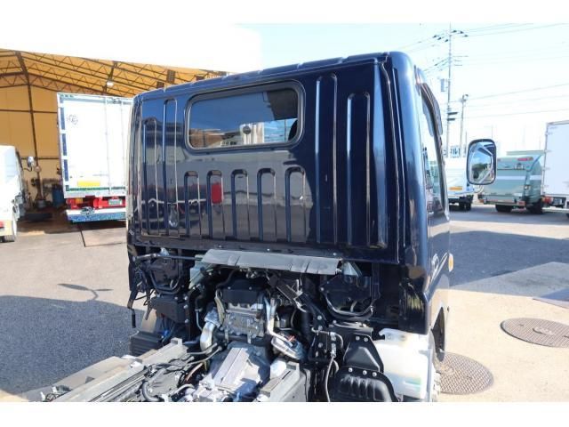 MITSUBISHI CANTER 2019