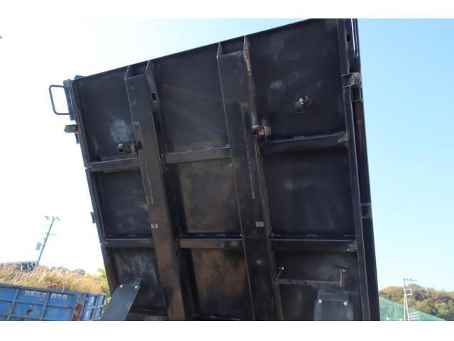 MITSUBISHI CANTER 2019