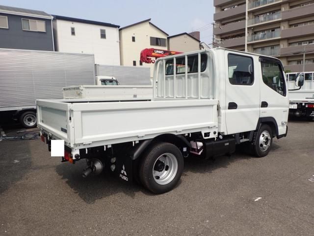 MITSUBISHI CANTER 2025