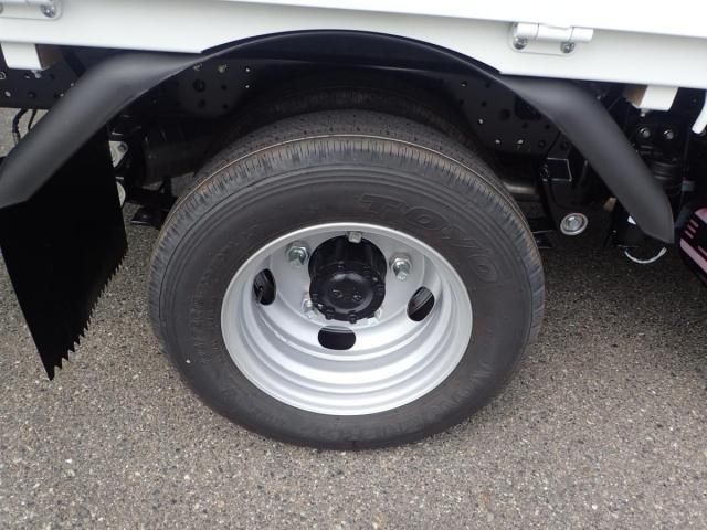 MITSUBISHI CANTER 2025