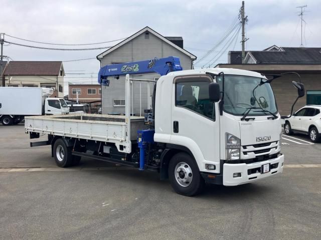 ISUZU FORWARD 2018