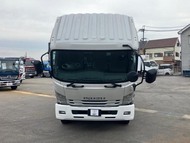 ISUZU FORWARD 2018