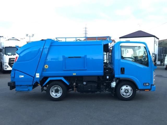 ISUZU ELF 2019