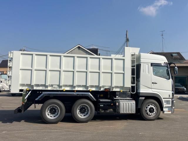 MITSUBISHI FUSOU SUPER GREAT 2024