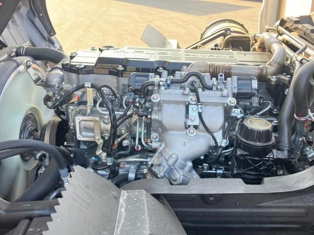 MITSUBISHI FUSOU FIGHTER 2025