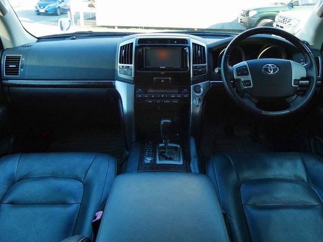 TOYOTA LANDCRUISER wagon 2012