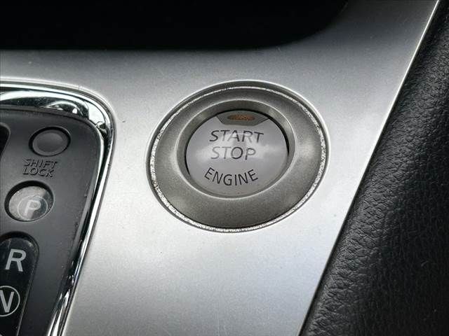 NISSAN SERENA  S-HYBRID 2014