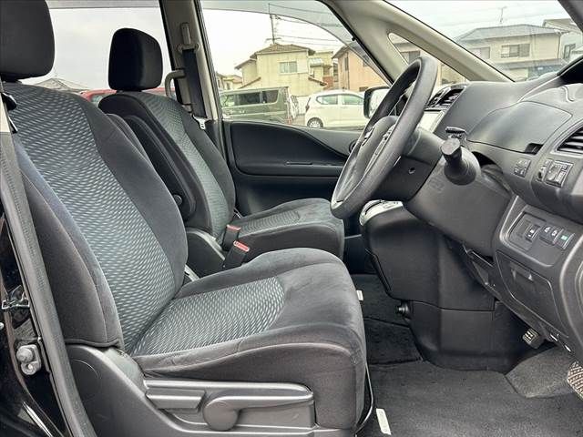 NISSAN SERENA  S-HYBRID 2014