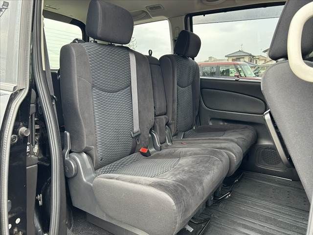 NISSAN SERENA  S-HYBRID 2014