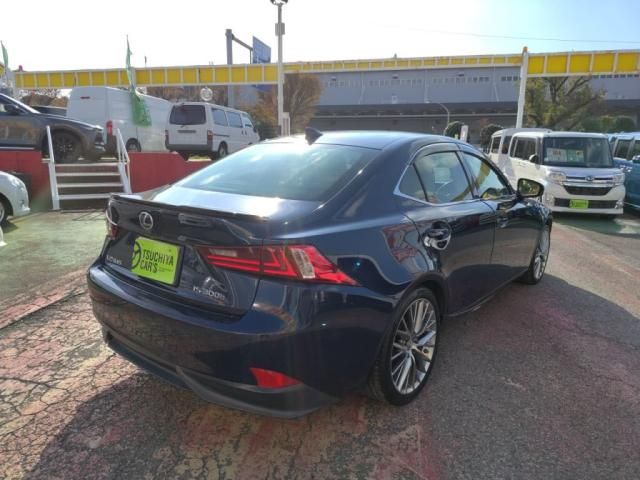 TOYOTA LEXUS IS300h 2014