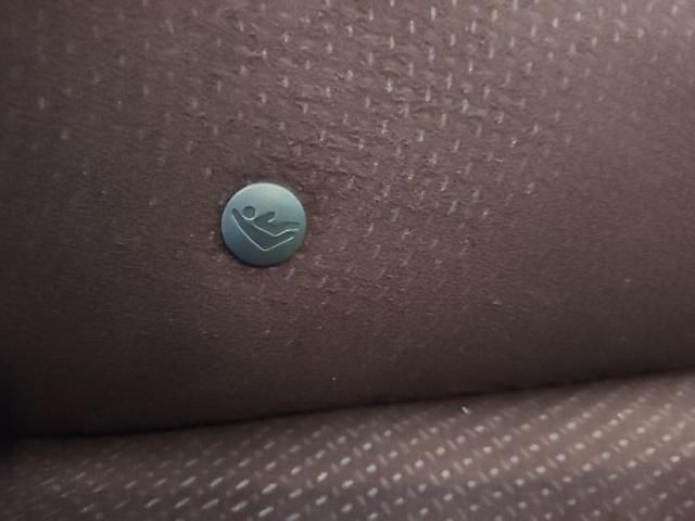 TOYOTA VITZ HYBRID 2017