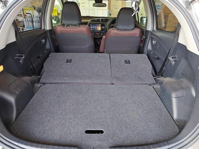 TOYOTA VITZ HYBRID 2017