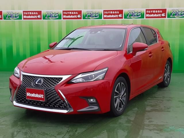 TOYOTA LEXUS CT200h 2018