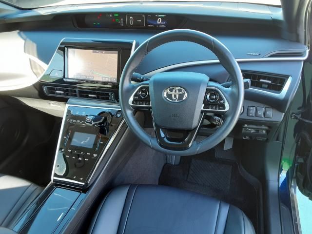 TOYOTA MIRAI 2016