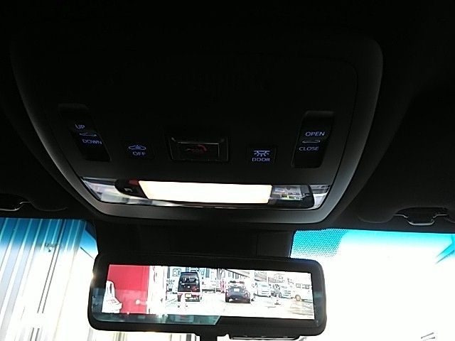 TOYOTA CROWN sedan hybrid 4WD 2021