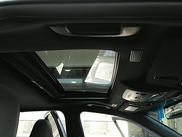 TOYOTA CROWN sedan hybrid 4WD 2021