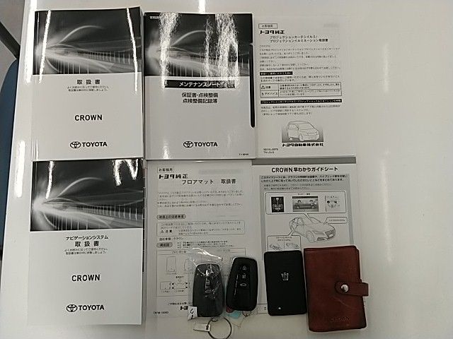 TOYOTA CROWN sedan hybrid 4WD 2021