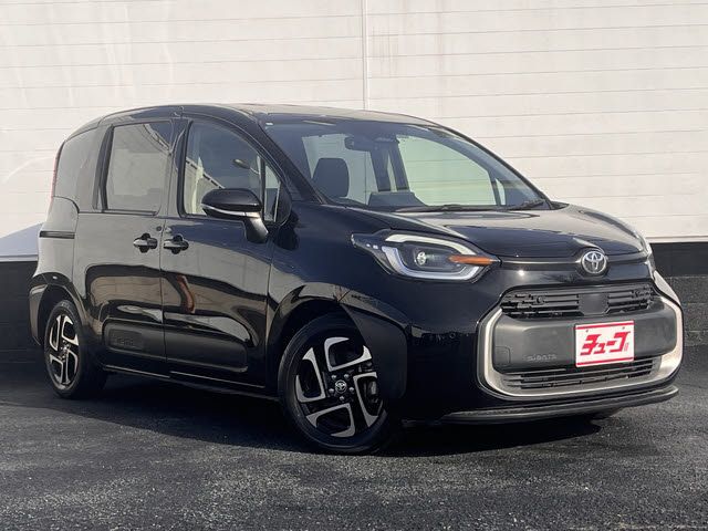 TOYOTA SIENTA 2022