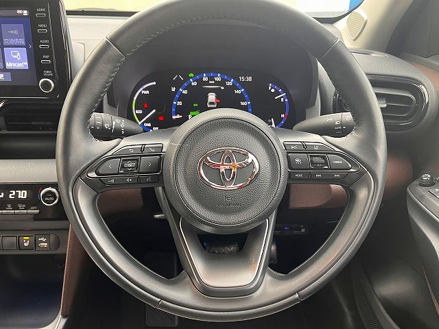 TOYOTA YARIS CROSS HYBRID 2021