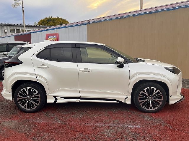 TOYOTA YARIS CROSS HYBRID 2021