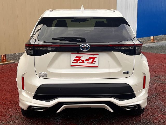 TOYOTA YARIS CROSS HYBRID 2021