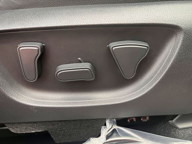 TOYOTA YARIS CROSS HYBRID 2021