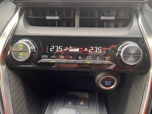 TOYOTA HARRIER 4WD 2020