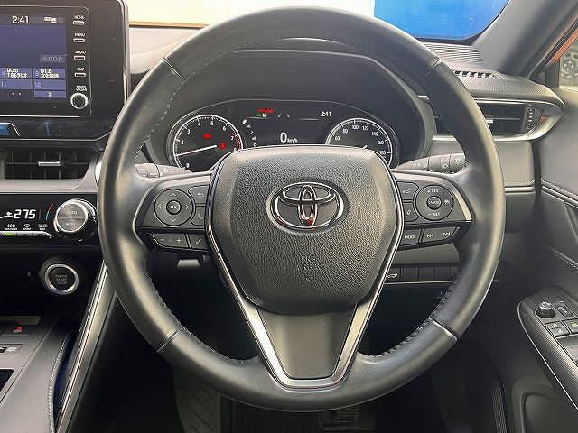 TOYOTA HARRIER 4WD 2020