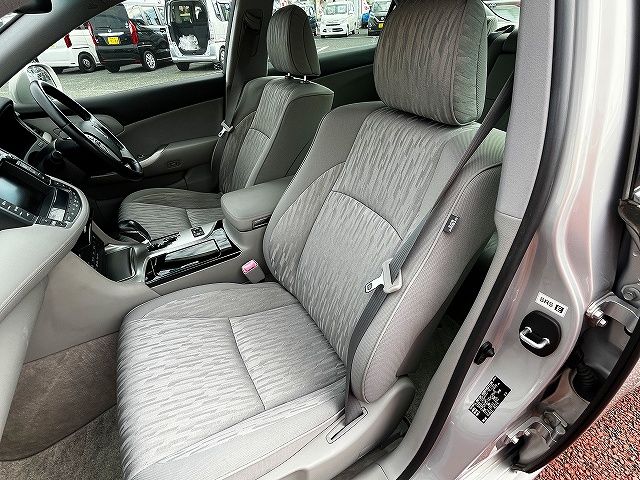 TOYOTA CROWN sedan 2011