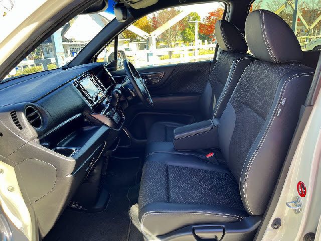 HONDA N-WGN CUSTOM 2017