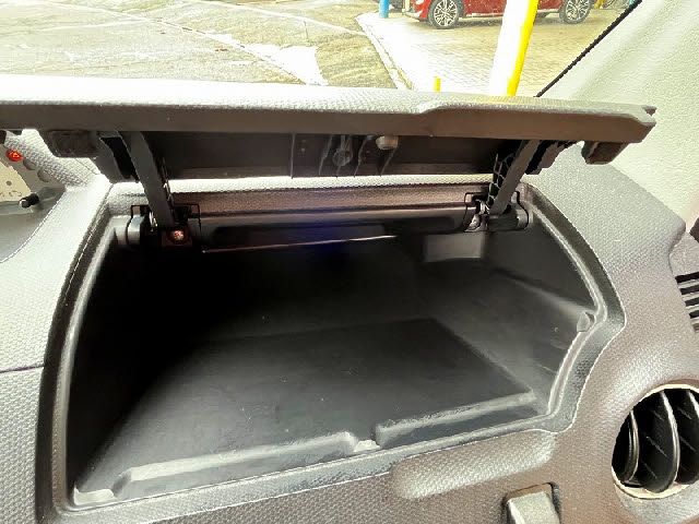 MITSUBISHI TOPPO 2009