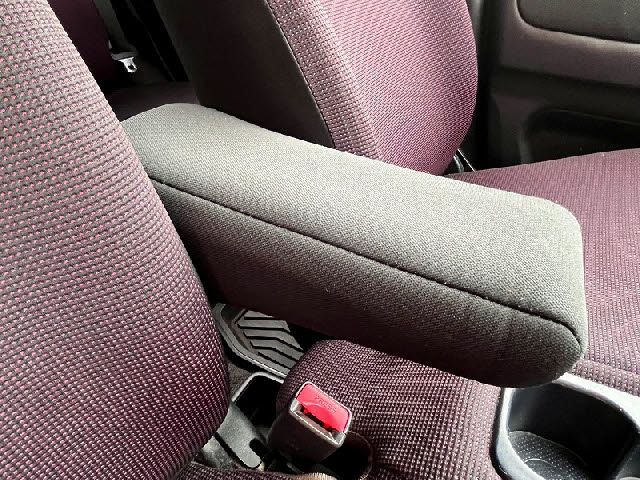 MITSUBISHI TOPPO 2009