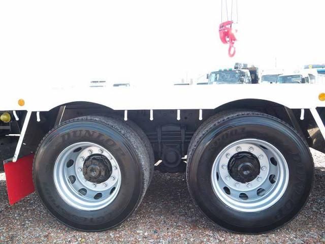 MITSUBISHI FUSOU SUPER GREAT 2012