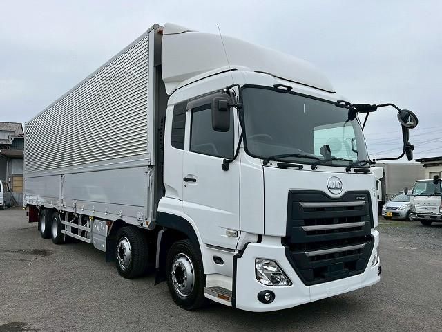 NISSAN DIESEL Quon 2019