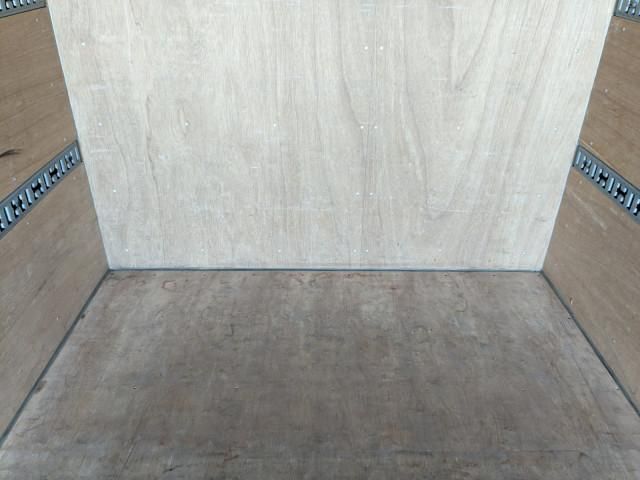 MITSUBISHI CANTER 2023